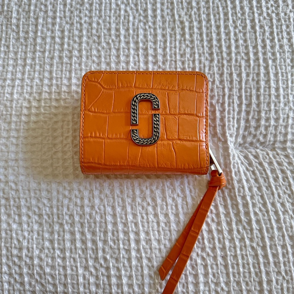 RARE Marc Jacobs Snapshot Wallet